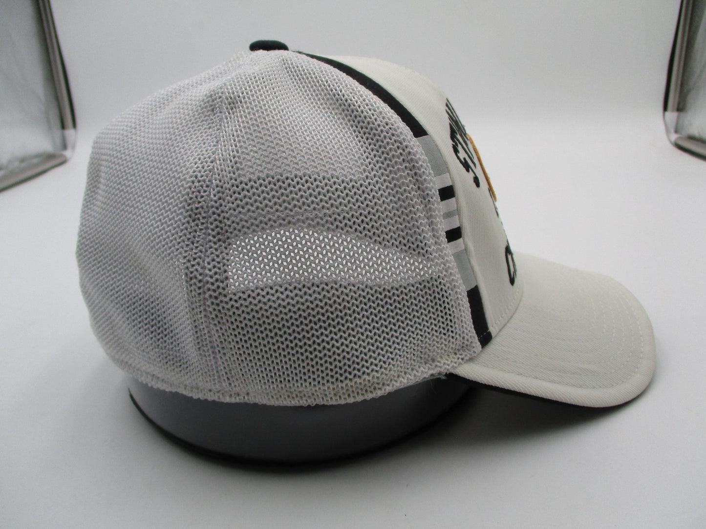 Boston Bruins Hat Cap Fitted One Size White NHL Hockey Mens Stanley Cup Reebok8