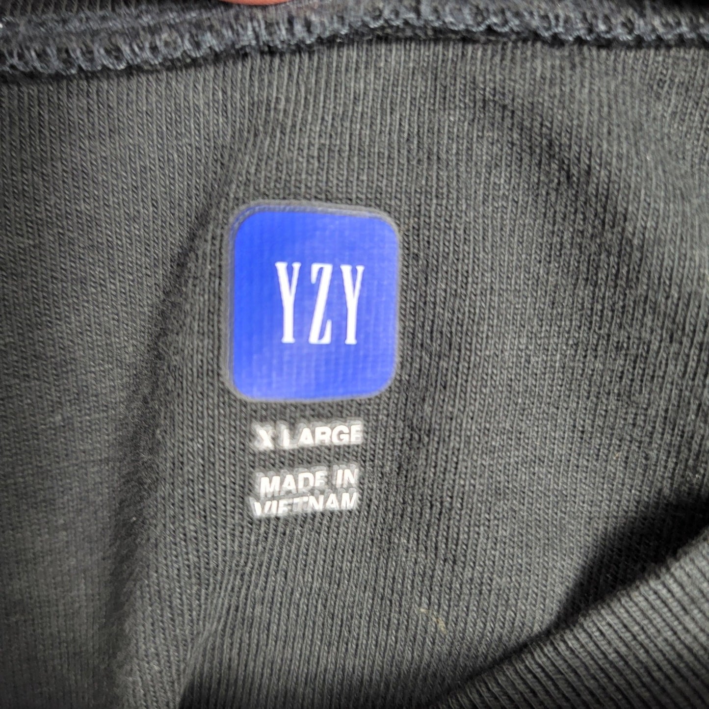 YEEZY x GAP Balenciaga 78 Crop Dove Black Top  XL3