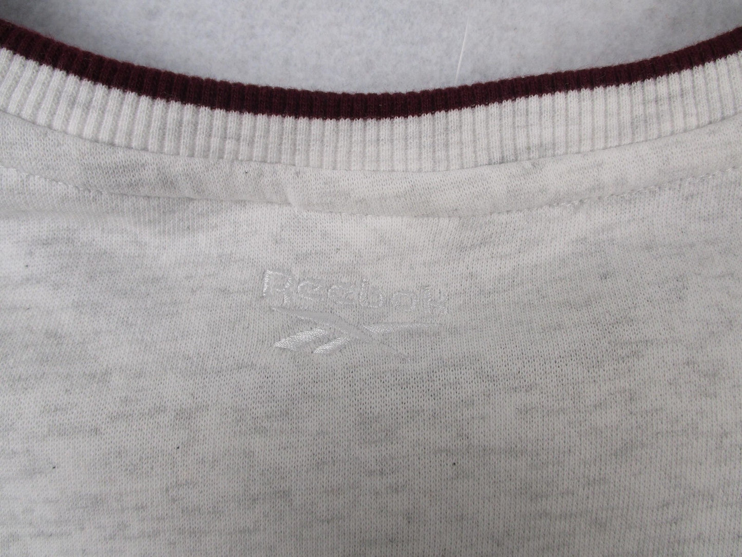 Reebok Varsity Summer Crewneck Short Set Womens L Gray Fleece Egret 1313131518