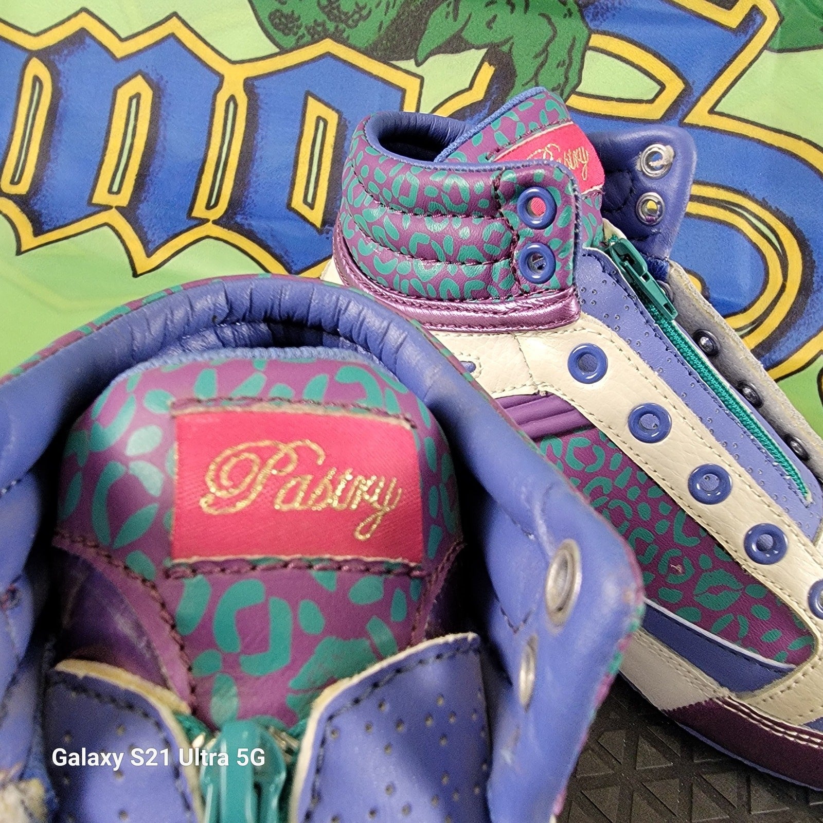Vintage (2003) Pastry Fab Cookie Zip up Sneakers Cheetah Raspberry Kids Sz 16