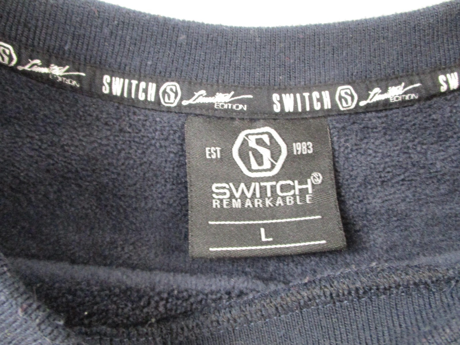 Switch Remarkable Sweatshirt Mens Large Blue Pullover Money King Bear Graphic4