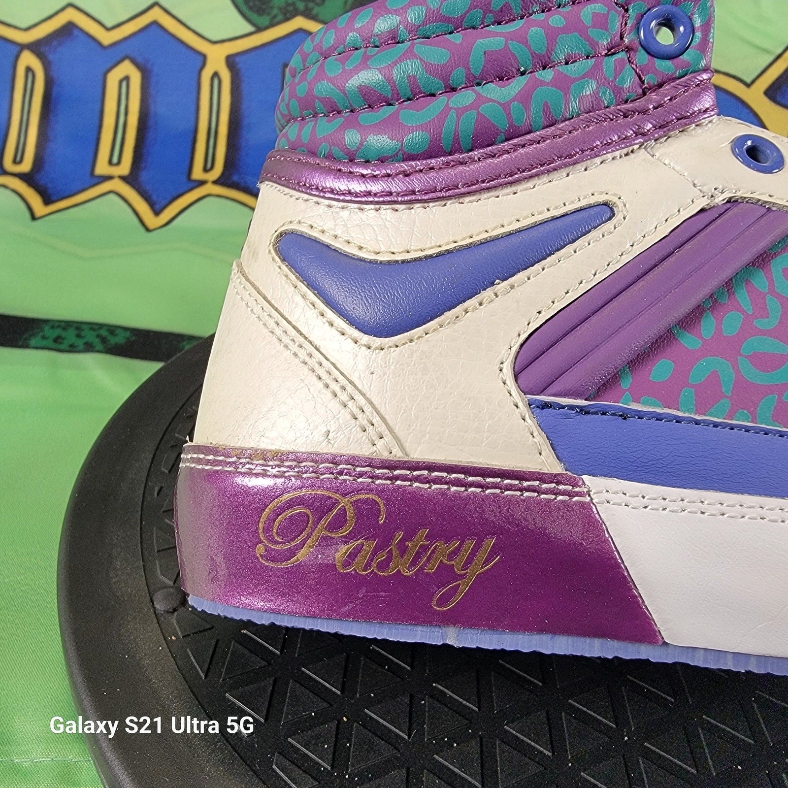 Vintage (2003) Pastry Fab Cookie Zip up Sneakers Cheetah Raspberry Kids Sz 14