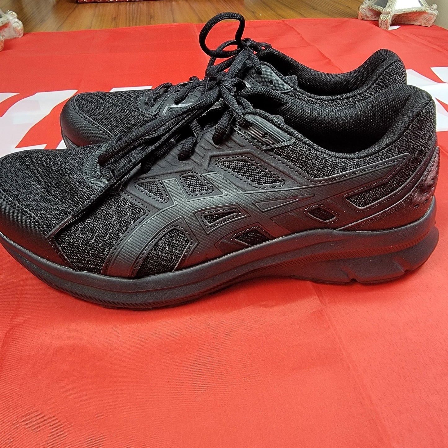 Asics Triple Black 1011B041 002 Jolt 3 4E Wide 'Core Black' Sz 10