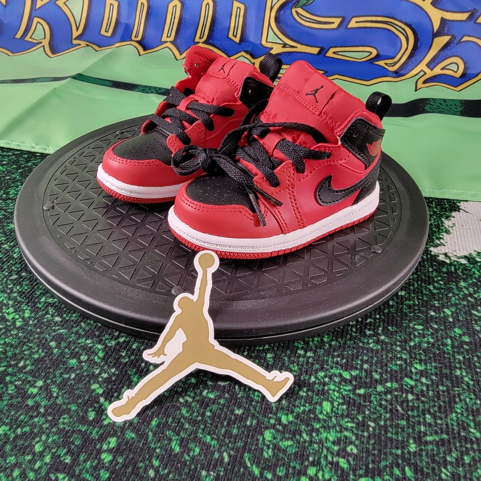 Toddler's Jordan 1 Mid "Reverse Bred" Gym Red/Black-White (640735 660) Sz 6c0