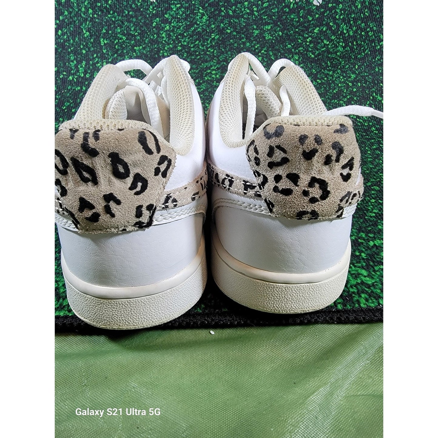 Nike Wmns Court Vision Low 'Leopard Swoosh  White' Sz 8.5 DD96651005