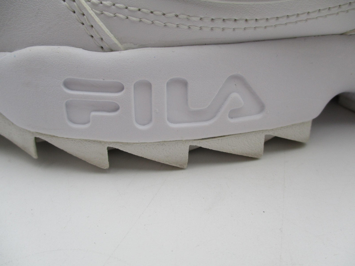 Fila Disruptor 2 Shoes Mens Size 7 White Chunky Low Top Sneakers FW02945111 1Q311