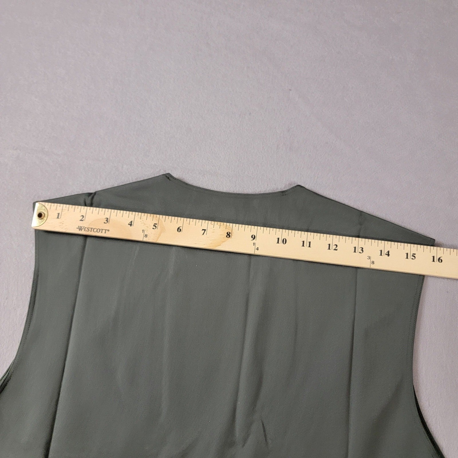 Yzy xGAP Sleeveless Tank Dk Green Sz XL New6