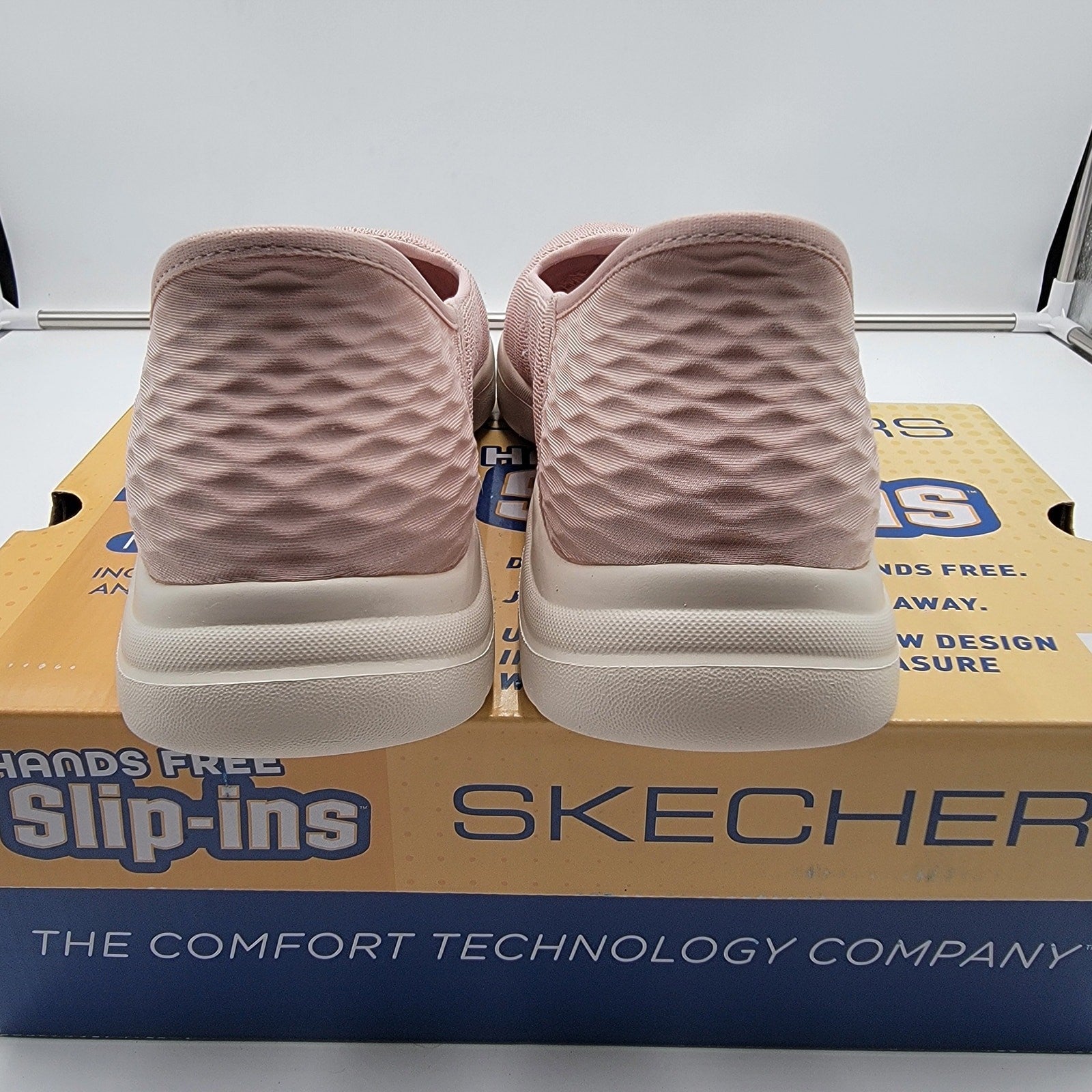Skechers Wmns On the Go Flex Astonish Sz 7.5 Pink/Wht 1365422