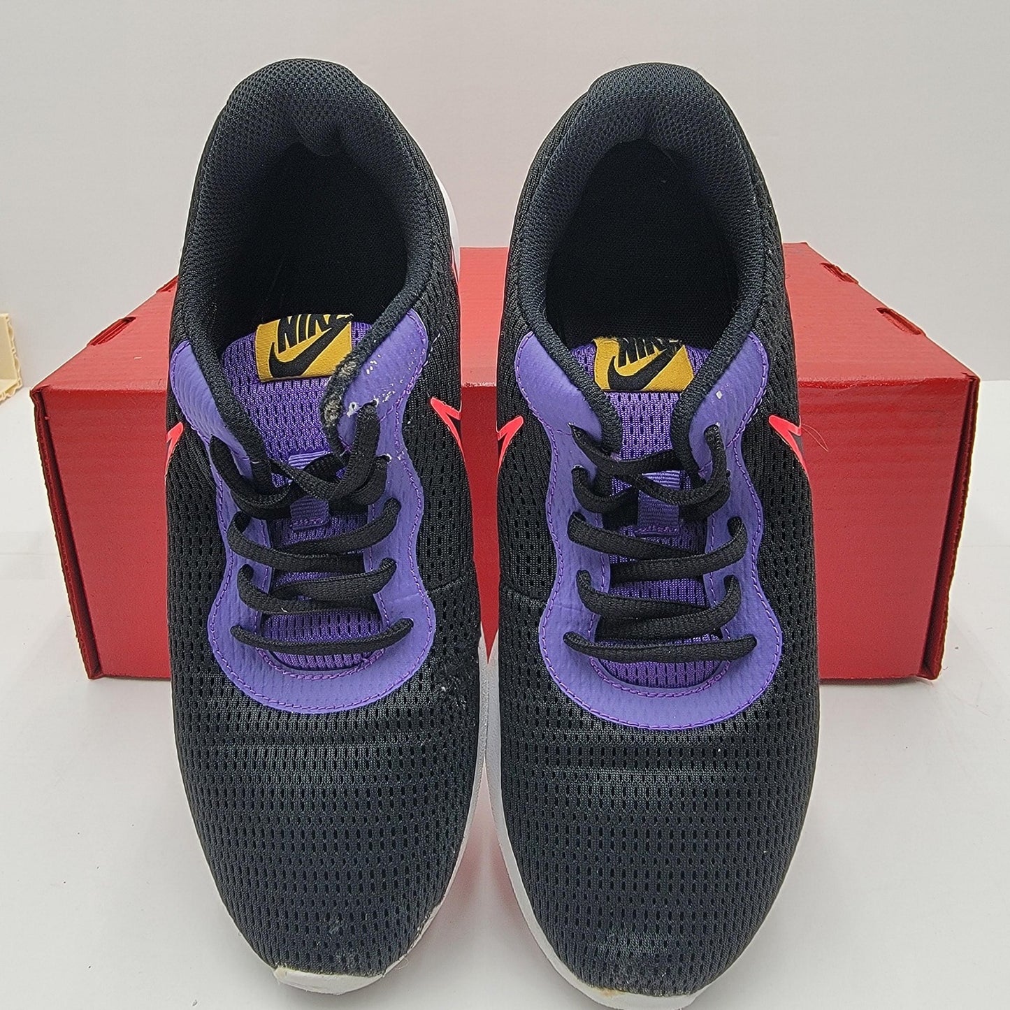 Nike Wmns Tanjun 'Black Ember Glow' Sz 8.5 CQ9746001