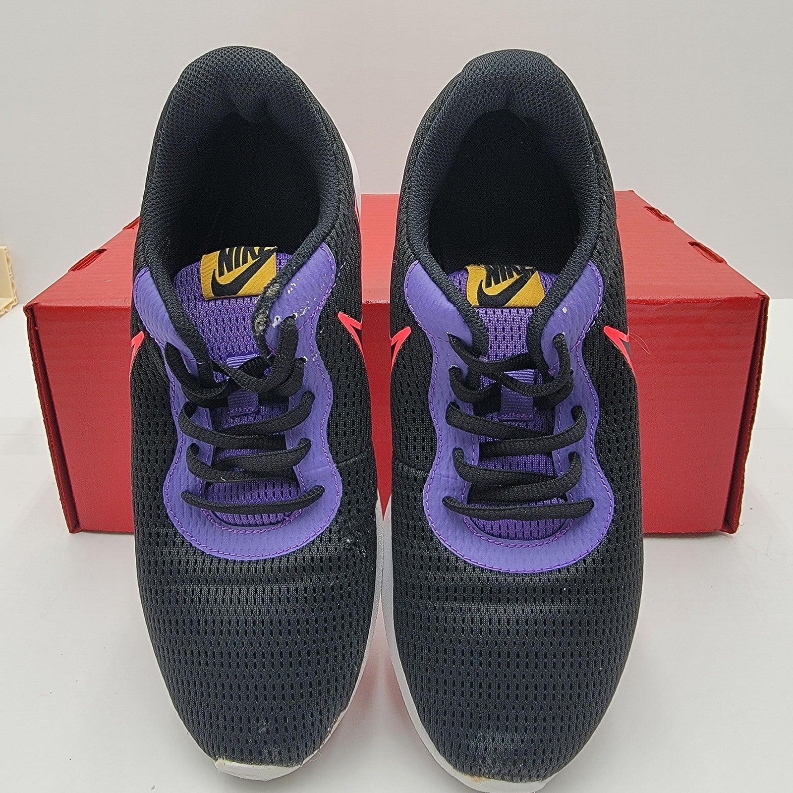 Nike Wmns Tanjun 'Black Ember Glow' Sz 8.5 CQ9746001
