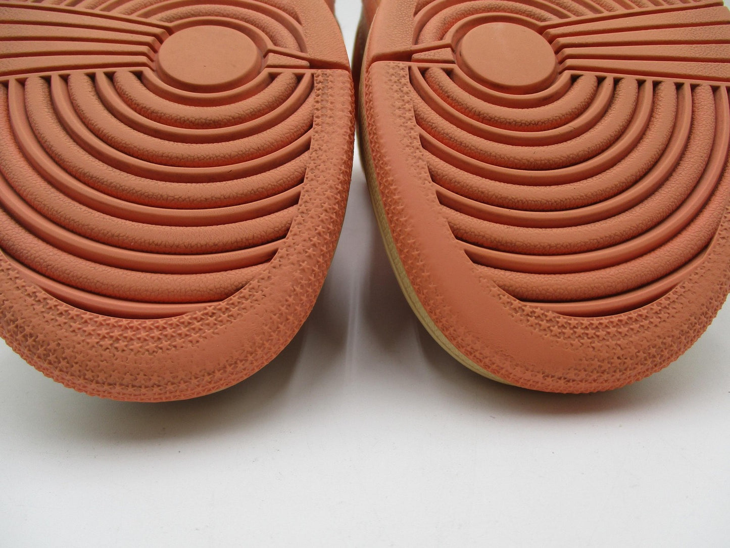 Air Jordan 1 Mid SE Shoes Womens Size 8 Apricot Orange Guava Ice DH4270-800 1K29