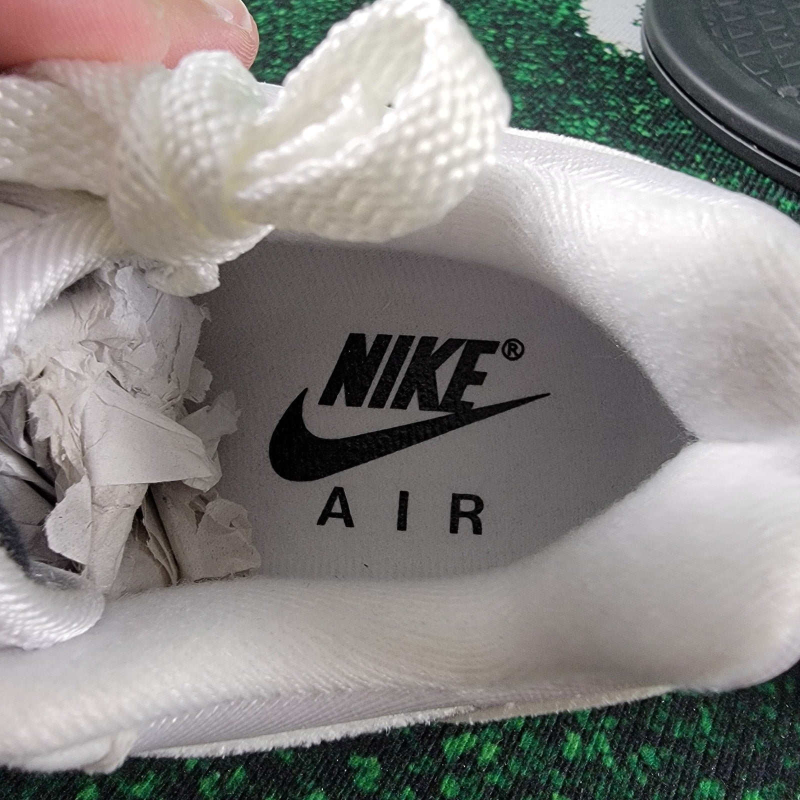 WMNS NIKE AIR MAX 1 WHITE-BLACK-SUMMIT WHITE SZ 5 [DZ2628-102]6