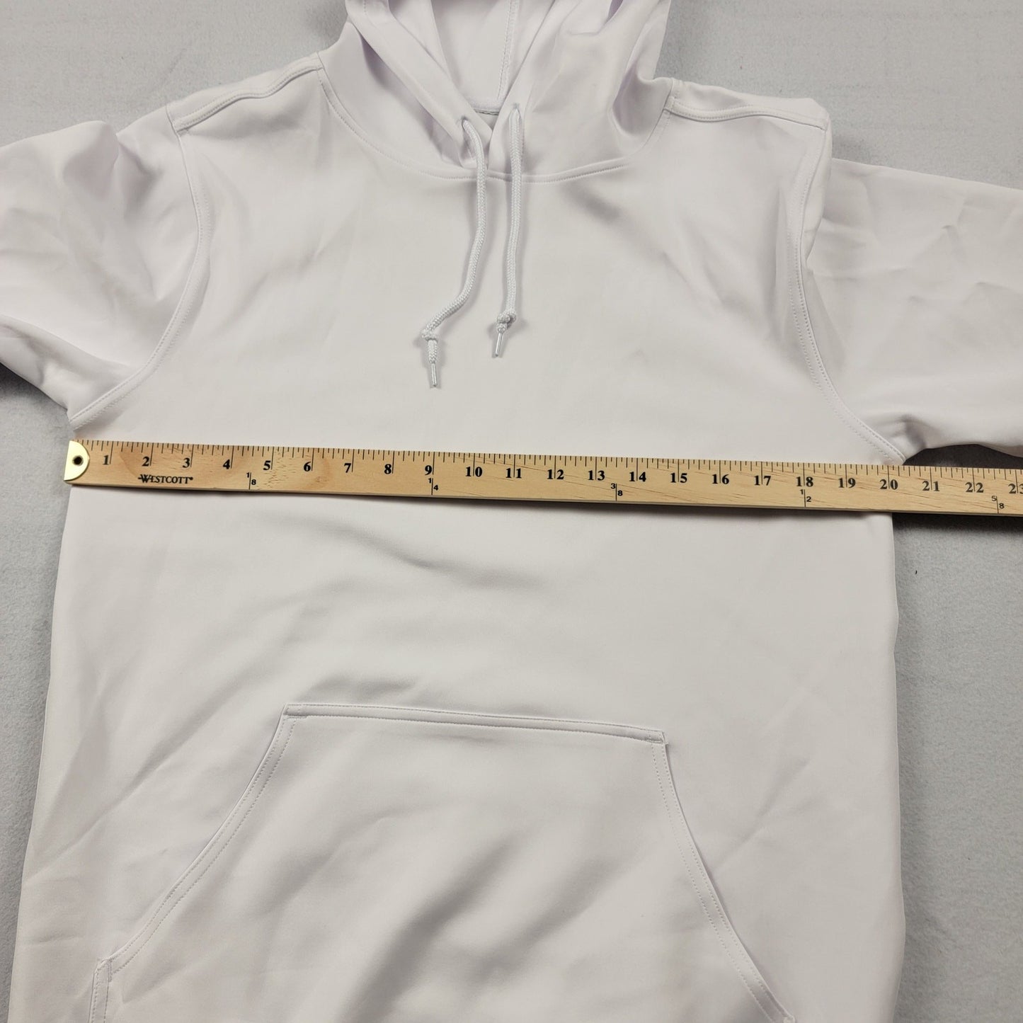 Crisp Men’s White Pullover Hoodie Sz M Minimalist Streetwear Clean Look New 7024
