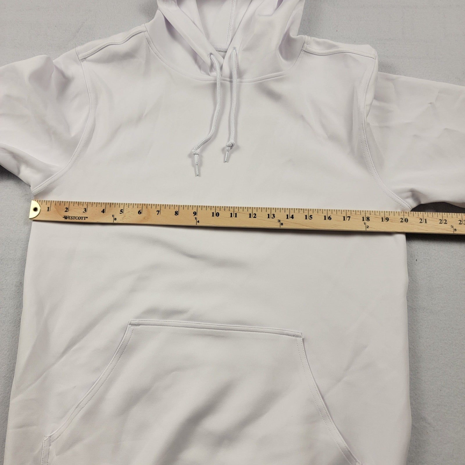 Crisp Men’s White Pullover Hoodie Sz M Minimalist Streetwear Clean Look New 7024