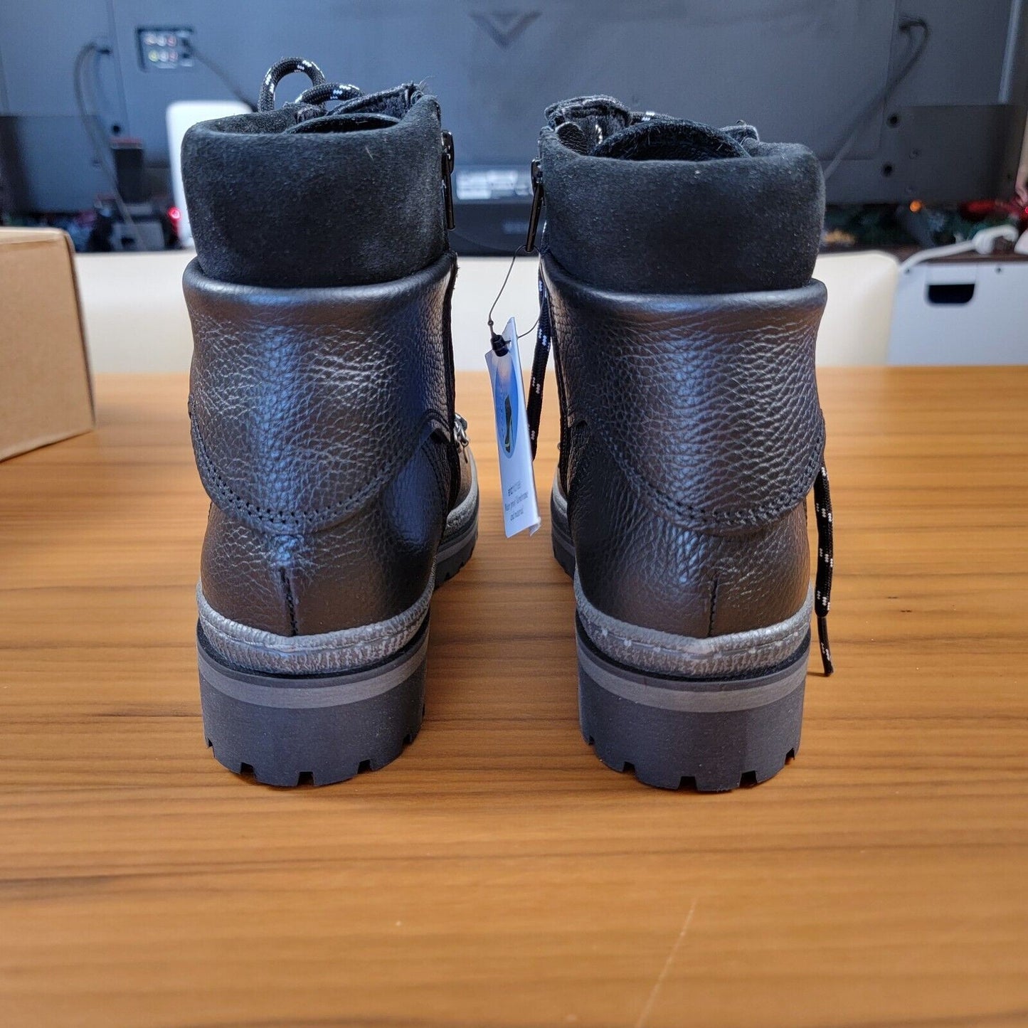 Eric Michael Womens Cynthia Boot Black Leather EU40 US 92