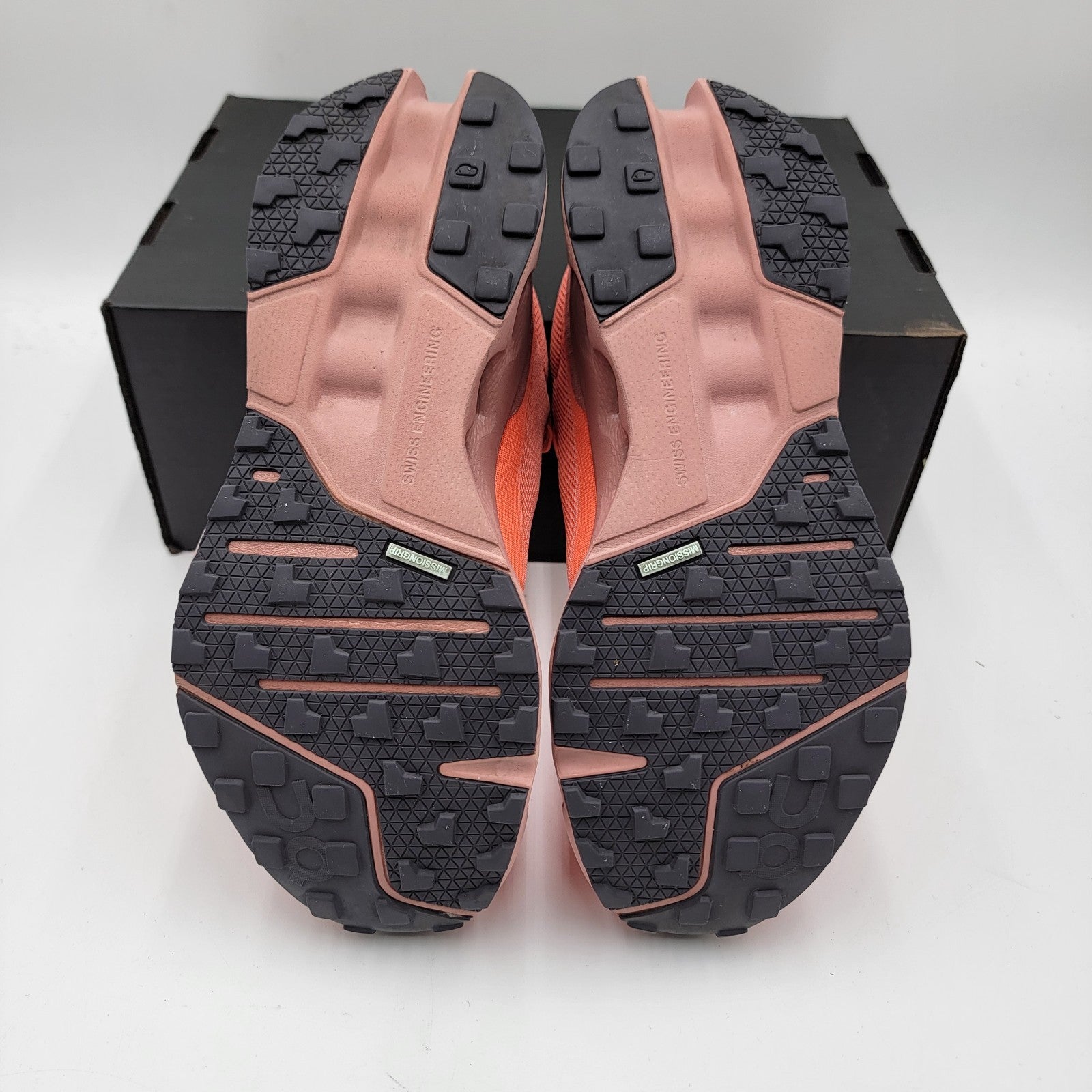 On Cloudsurfer Trail Running Shoes Flame Dust Rose Women’s US9/UK7