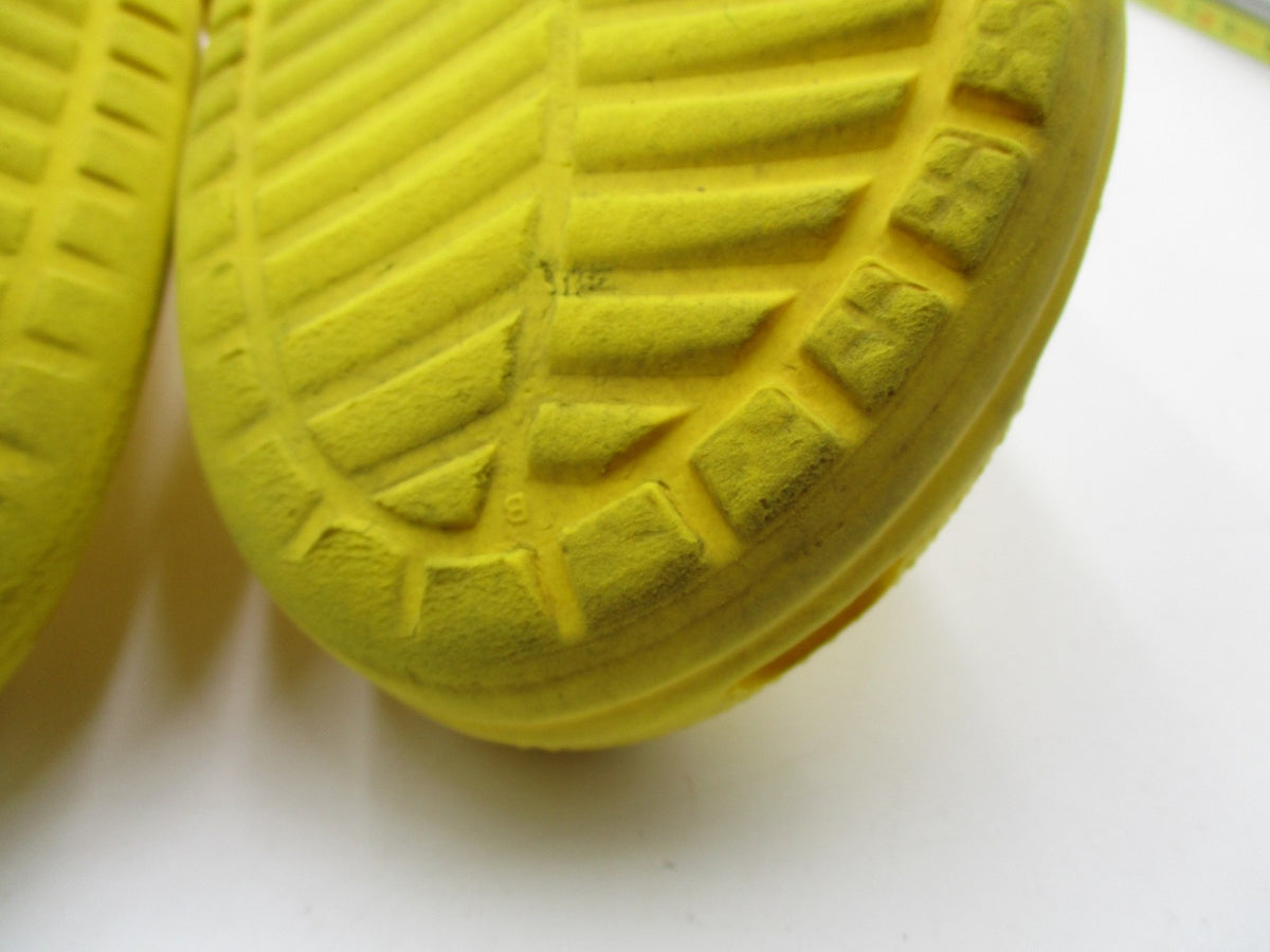 Crocs Classic Clog Shoes Mens Size 11 Yellow Slip On Sandals Comfort Casual8