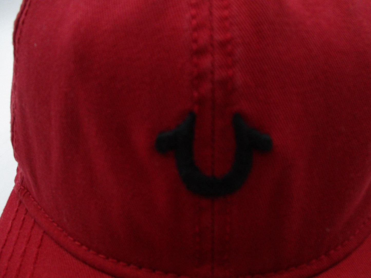 True Religion Hat Cap Strap Back Mens One Size Red Horseshoe Logo Baseball1