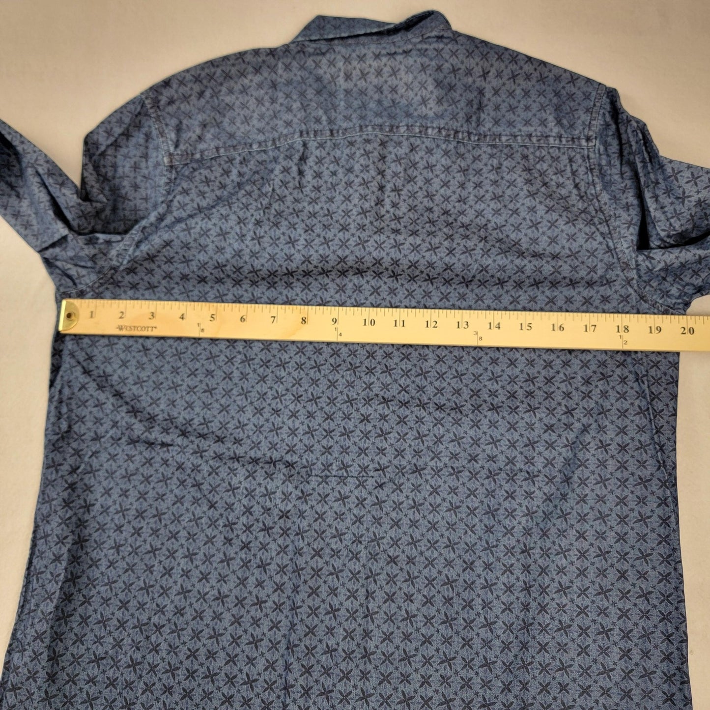 Indigo Star Shirt Mens Small Denim Long Sleeve Amumu Stone Wash Print