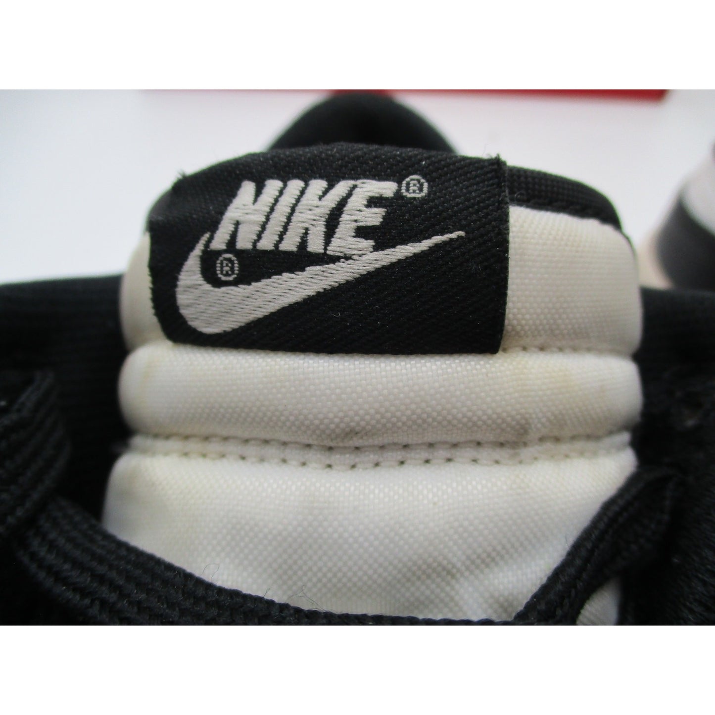 Nike Dunk Low Panda DD1503-101 Black White Women's Sz 9 Used 1J210