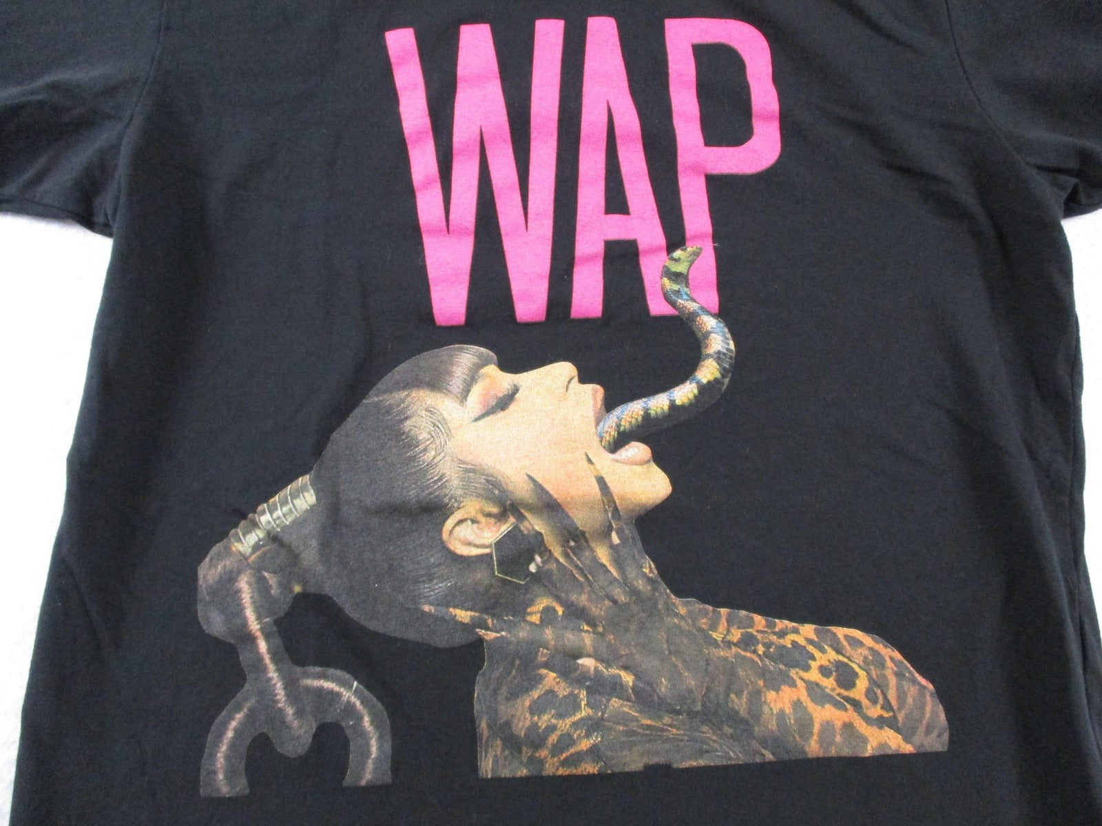 Cardi B WAP Shirt Mens Medium Black Snake Hip Hop Rap Music Graphic Tee Preowned2