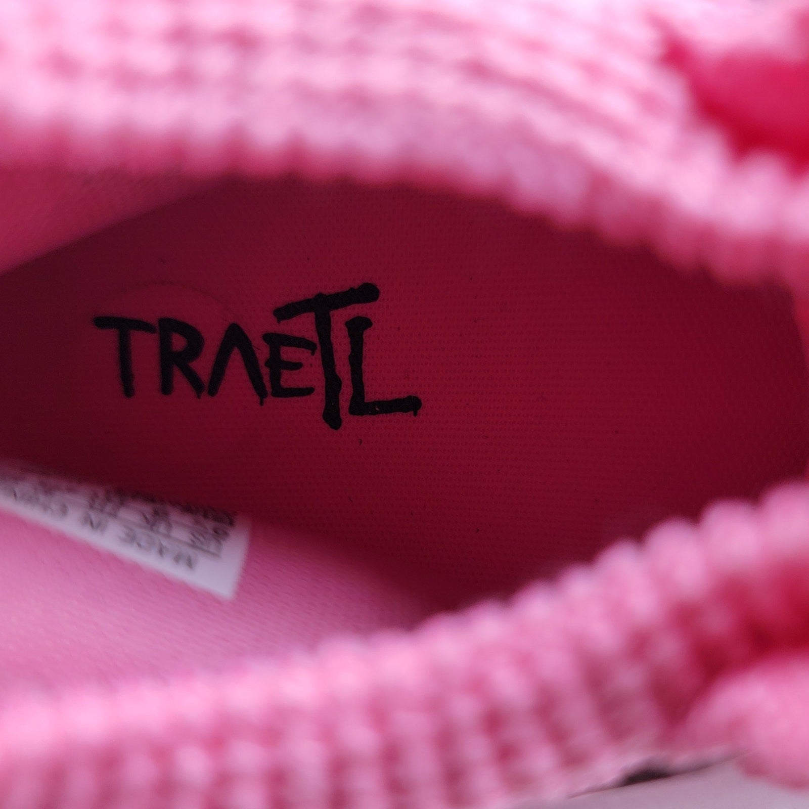 Adidas Trae Young 2 'Pink Trap House' Mens Sz 9.5 IE1667 (239)6