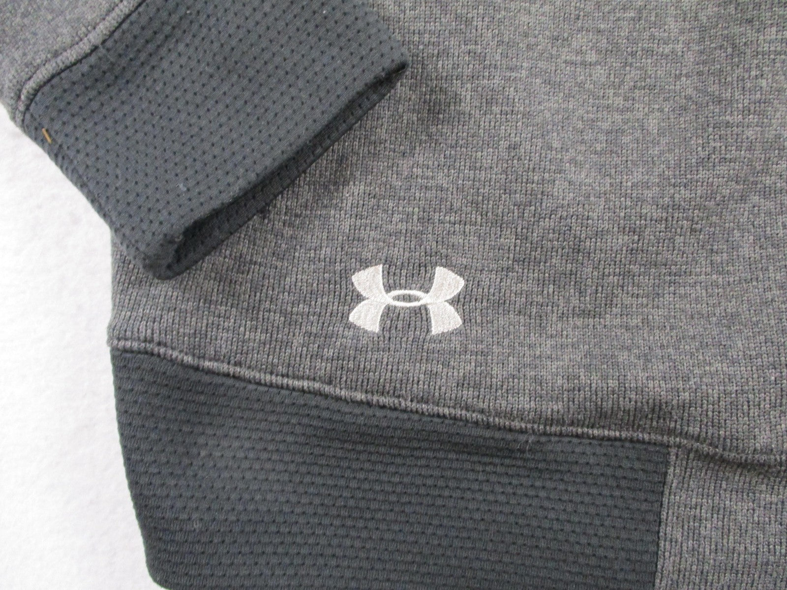 Sun Belt Conference Jacket Mens Large Gray NCAA Basketball Under Armour 16564