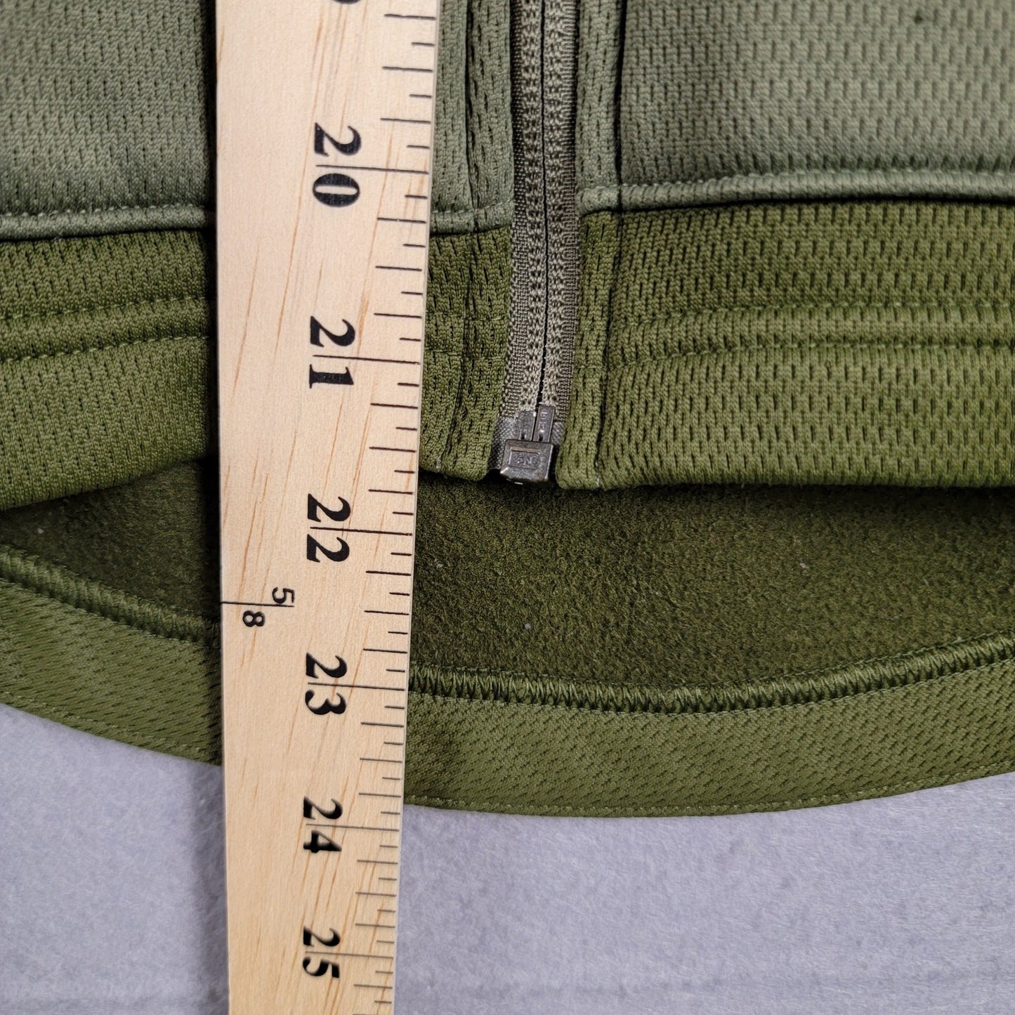 Nike Big Boys Dri Fit Elite Hoodie Olive Green Sz L