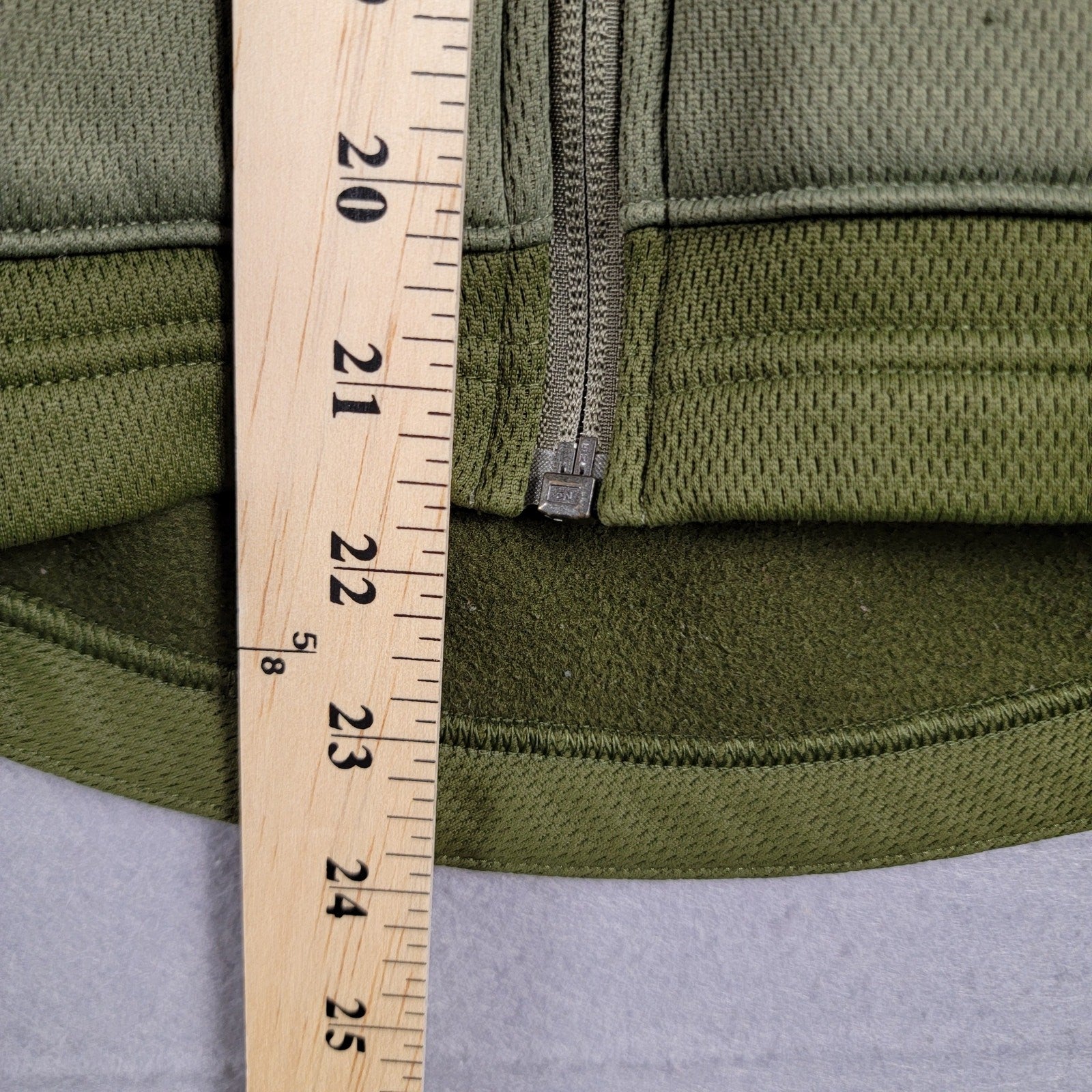 Nike Big Boys Dri Fit Elite Hoodie Olive Green Sz L