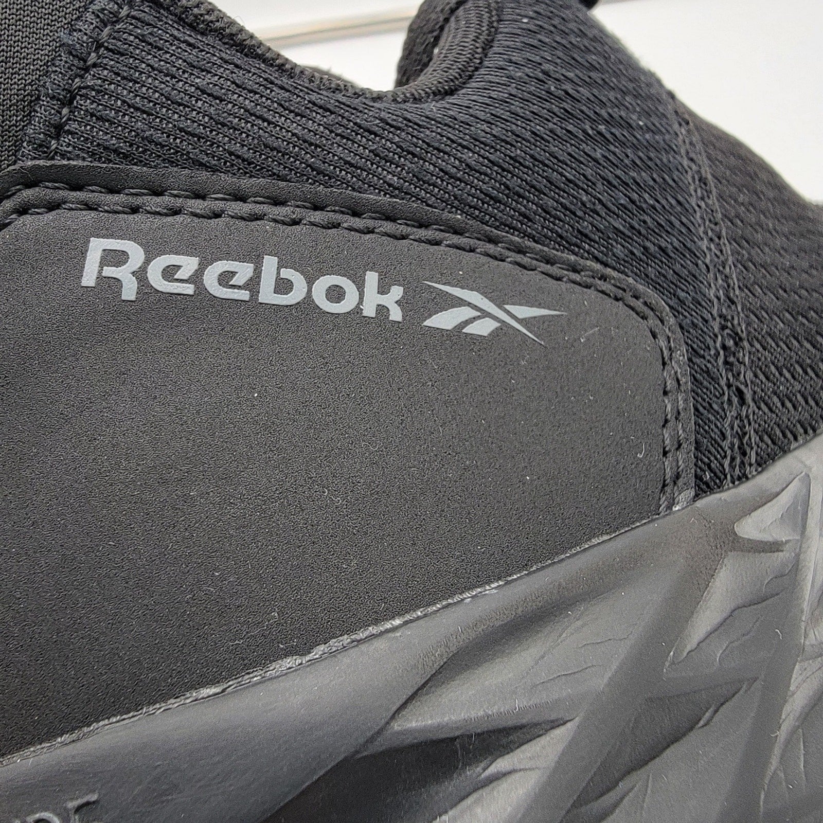 Reebok Astrostride Strike Black Athletic Work Shoe Mens Sz 10.5M RB46729