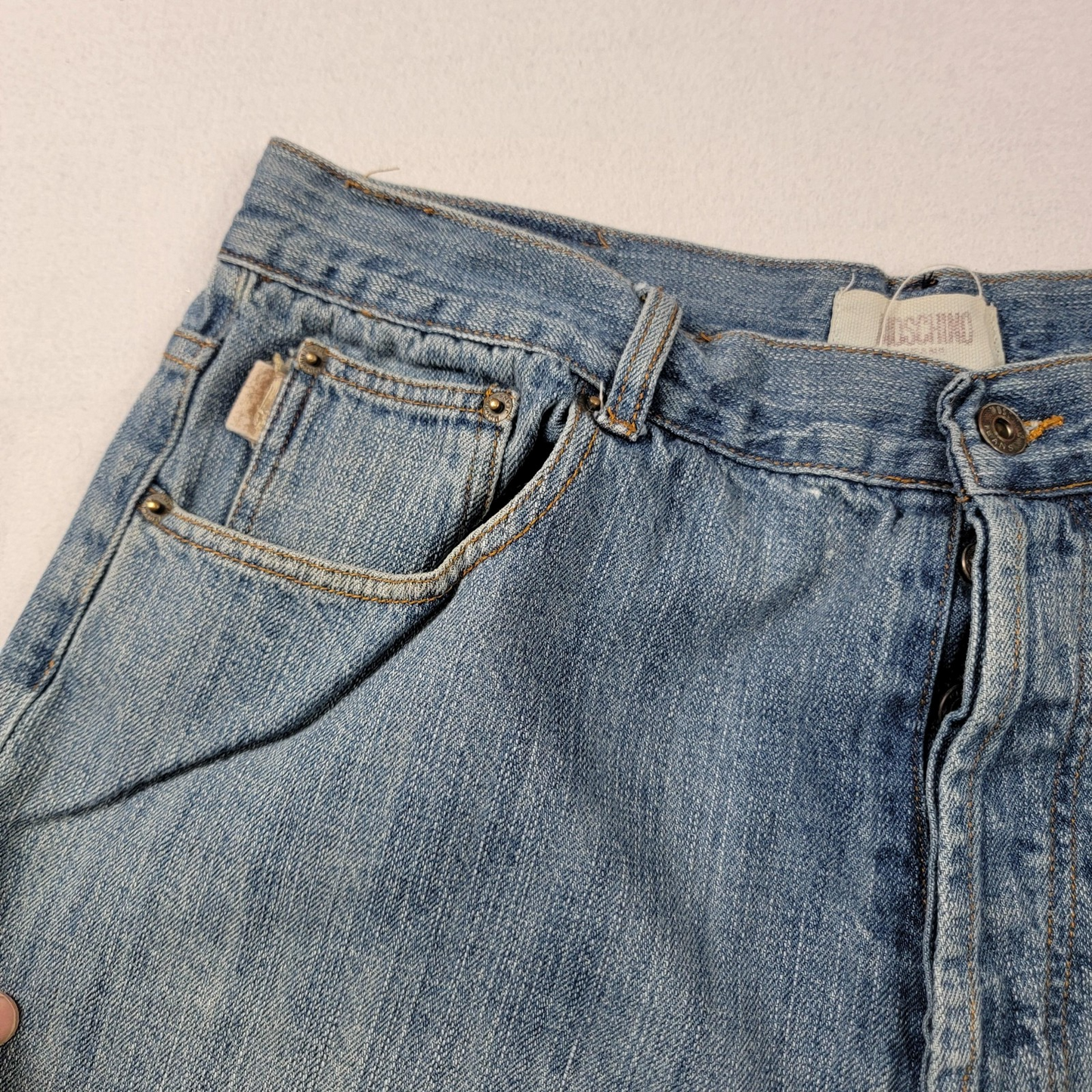 Moschino Jeans Jeans Mens 36 Blue Denim Straight Leg Peace Sign Back Pocket 11912