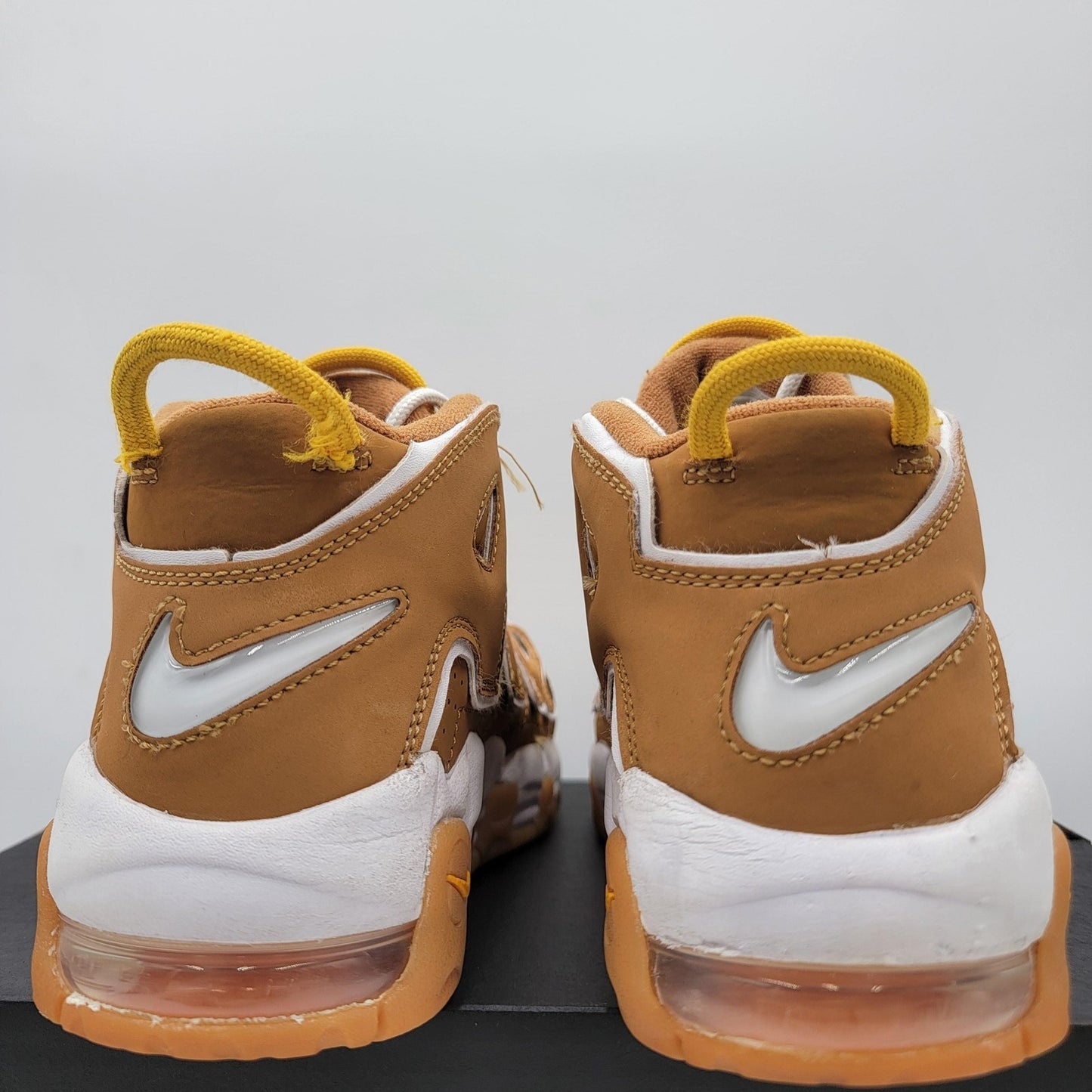Nike Air More Uptempo Shoes Youth Size 6Y DQ4713700 Basketball Sneakers