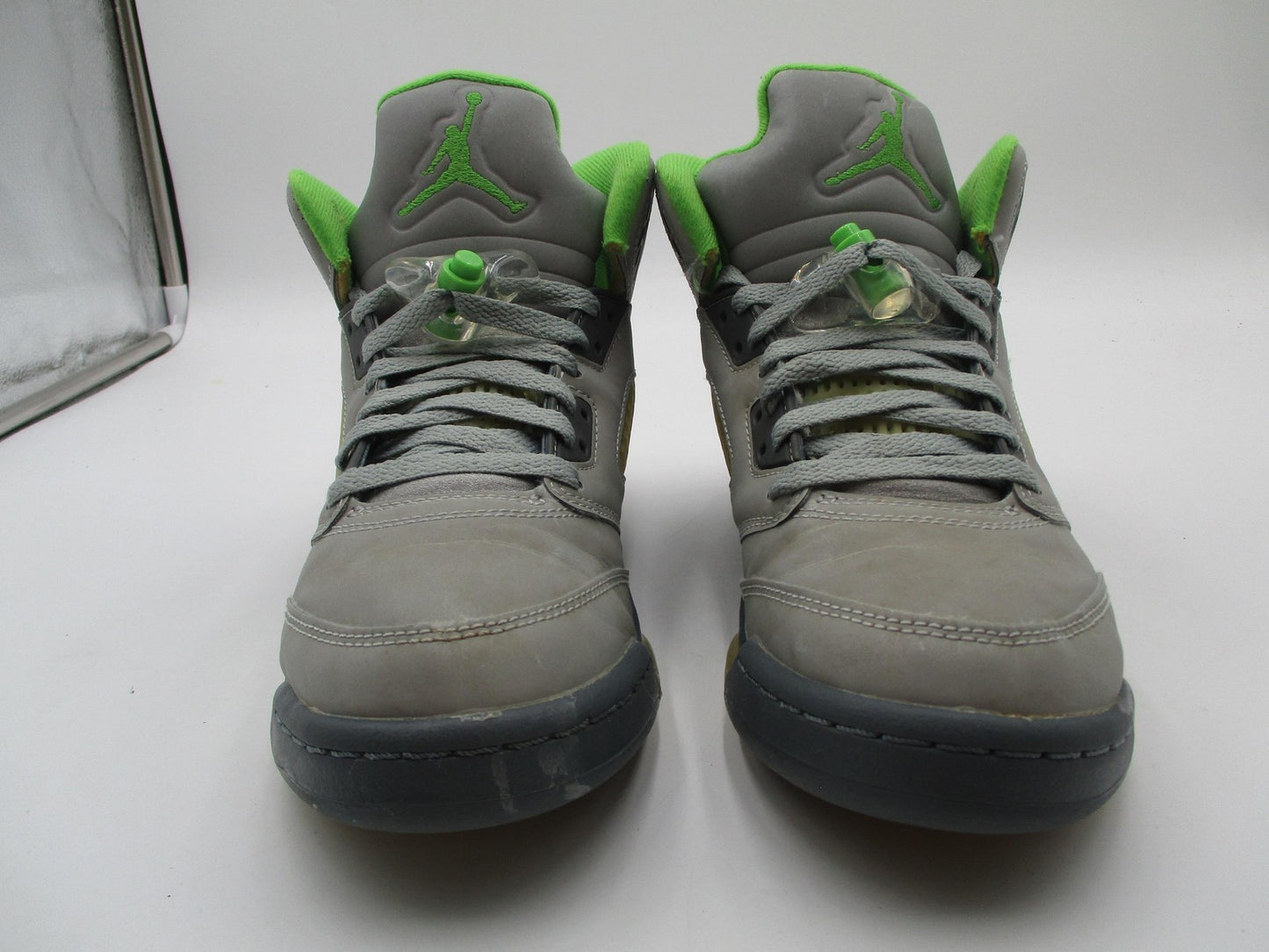 Nike Air Jordan 5 Retro Green Bean Shoes Youth Size 7Y Gray Volt GS DQ3734-0034