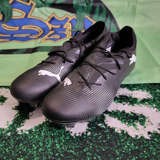 Puma Future 7 Match FG Cleats  Black/White  Men's Size 11 107715020