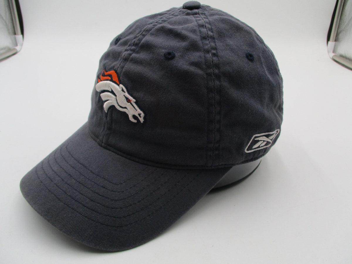 Denver Broncos Hat Cap Fitted Mens L/XL Blue NFL Football Reebok Sideline3