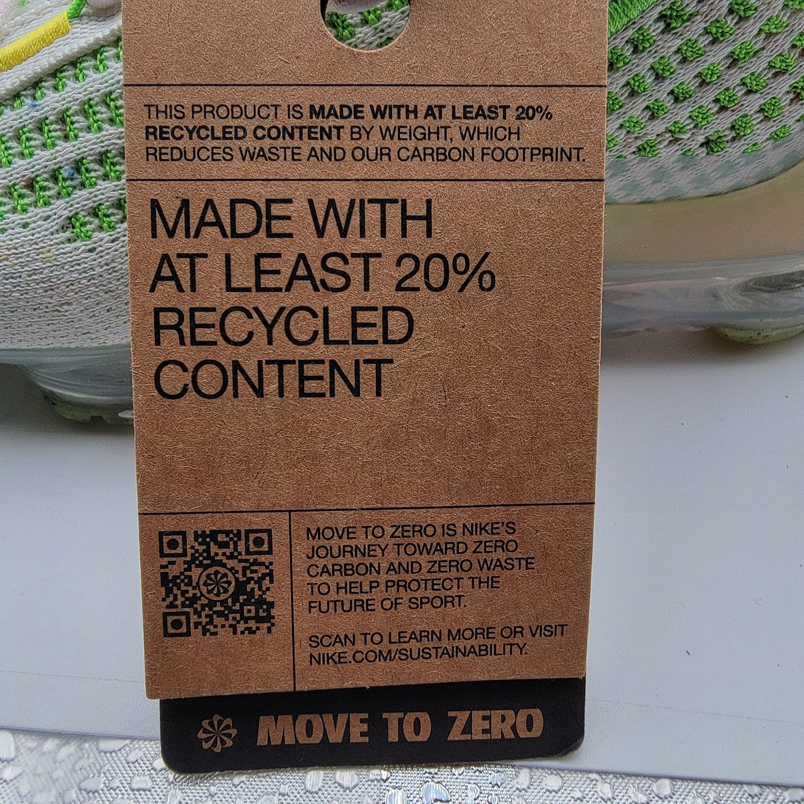 Nike Air VaporMax 2021 'Feel Love' Women's Size 6 FD0871-1009