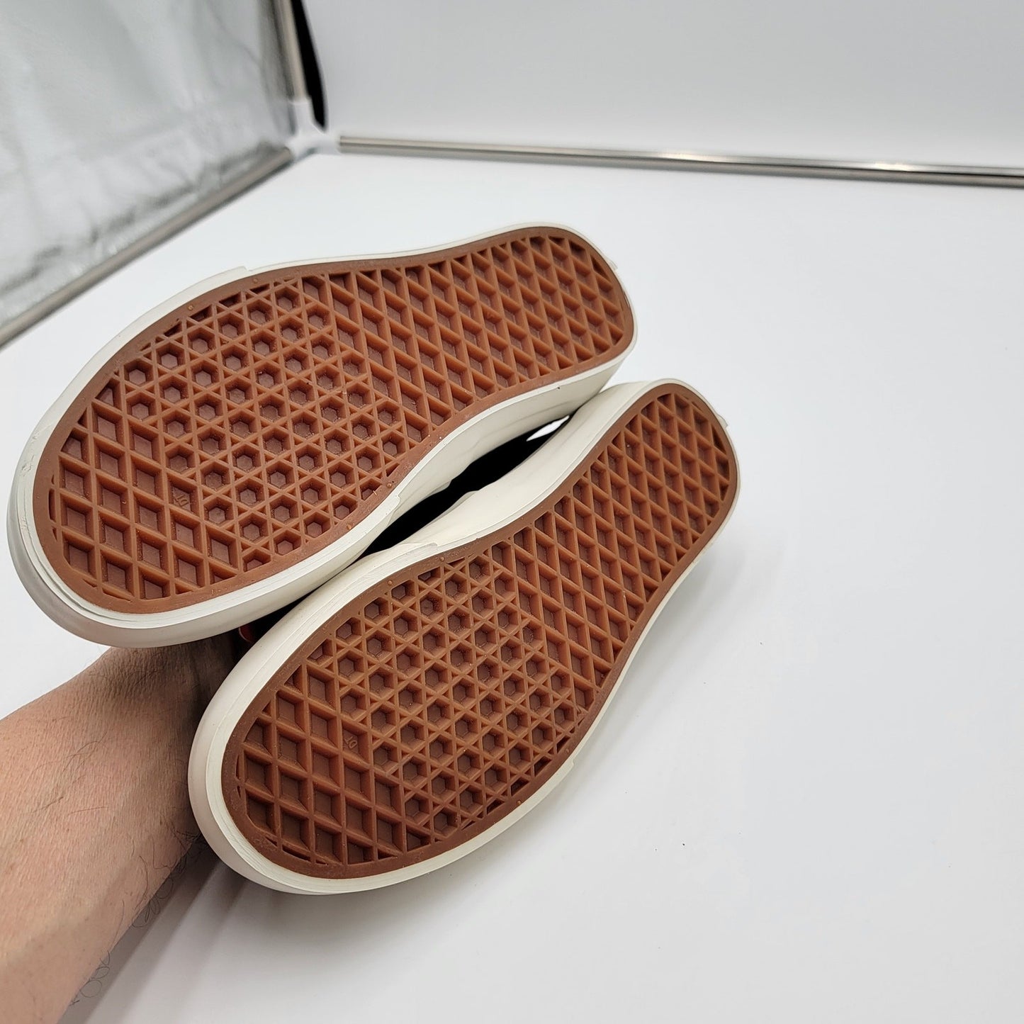 Vans Authentic DX Square Perf Sz 4M/5.5W Black VN038ESIUZ5
