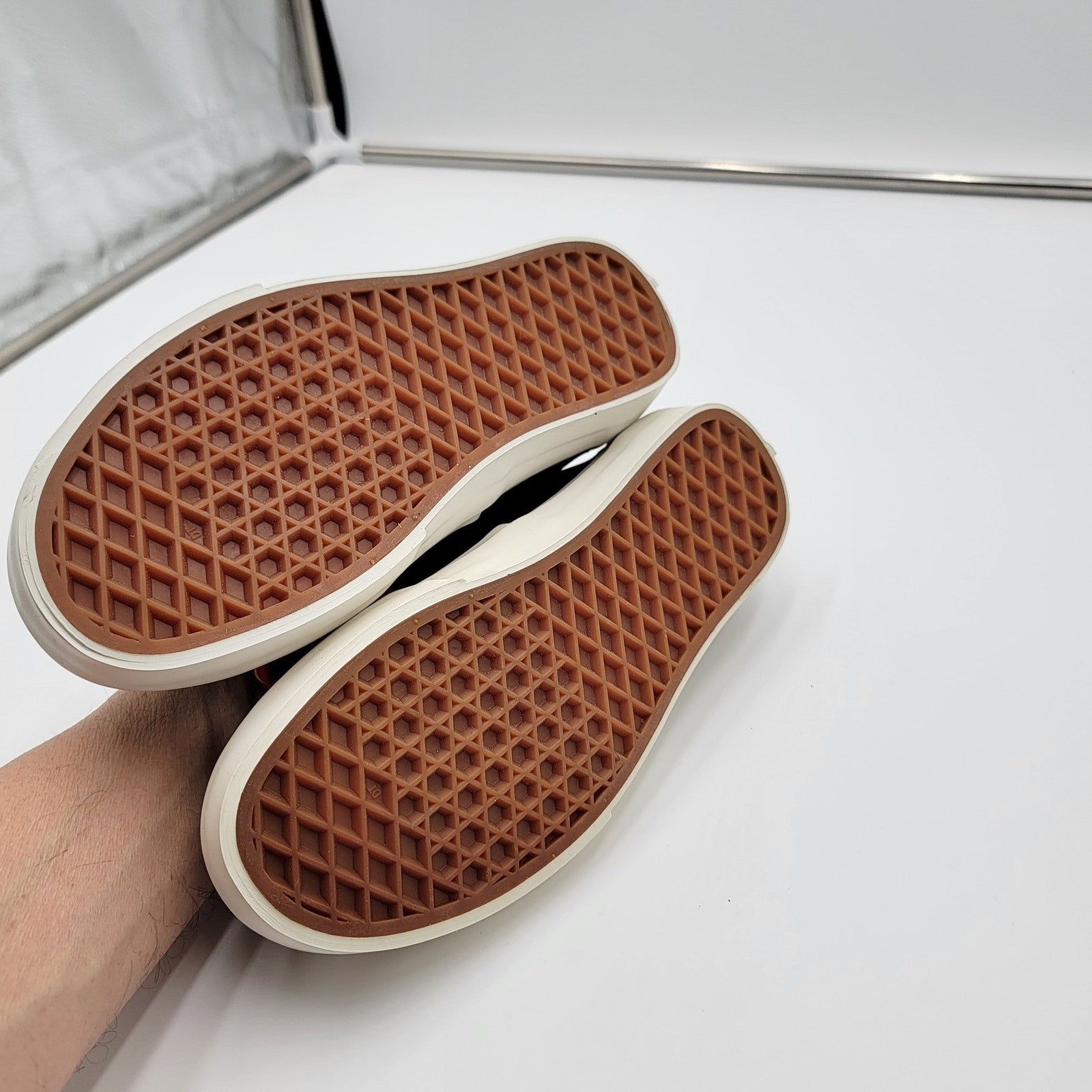 Vans Authentic DX Square Perf Sz 4M/5.5W Black VN038ESIUZ5