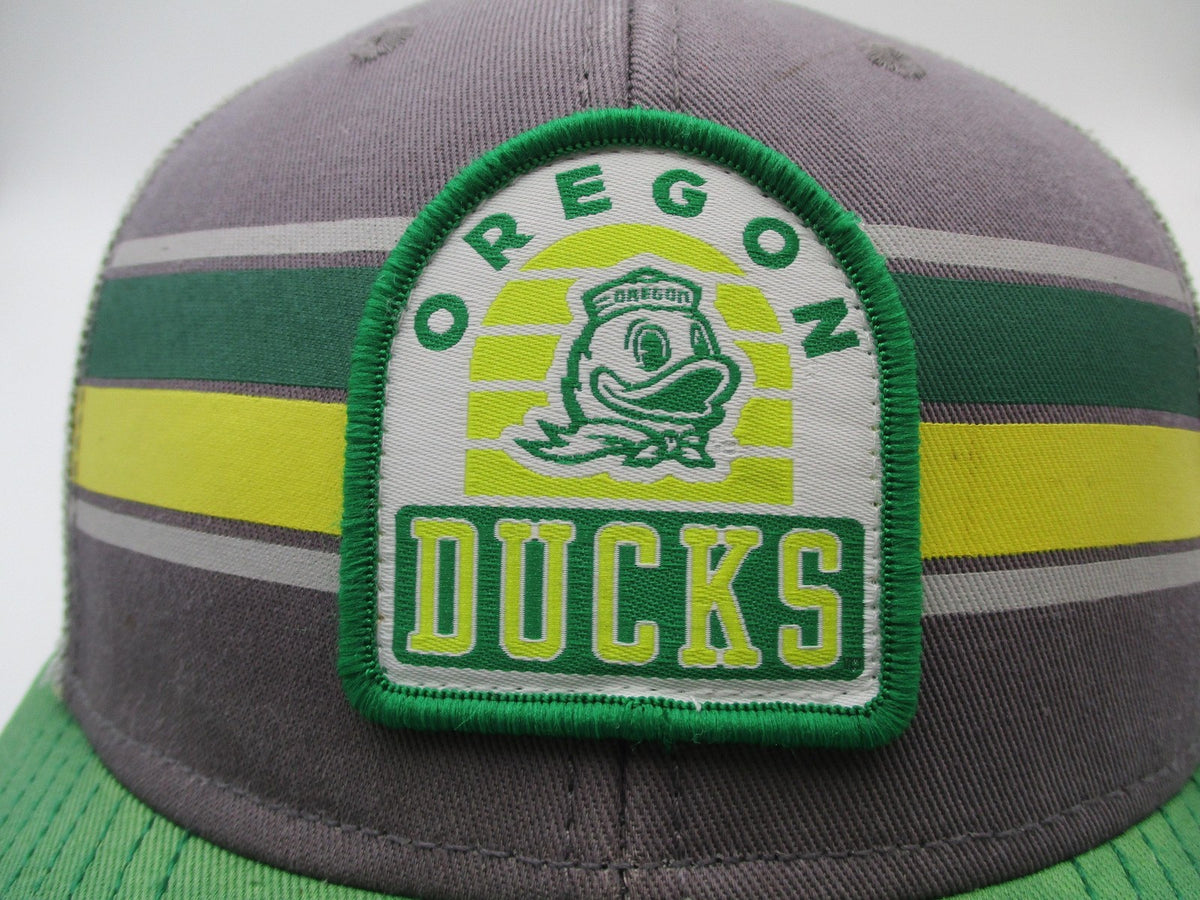 Oregon Ducks Hat Cap Snap Back One Size Green NCAA Football Top Of The World2