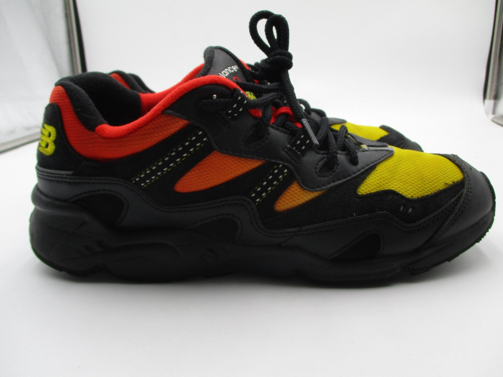 New Balance 850 Shoes Mens Size 10.5 Black Yellow Orange Running Suede ML850KL24