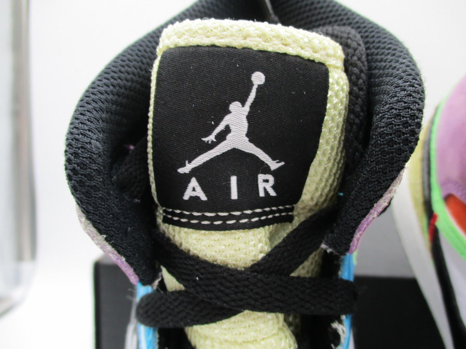 Jordan 1 Mid SE Shoes Youth Size 6 Multicolor Air Basketball CW1140-1005