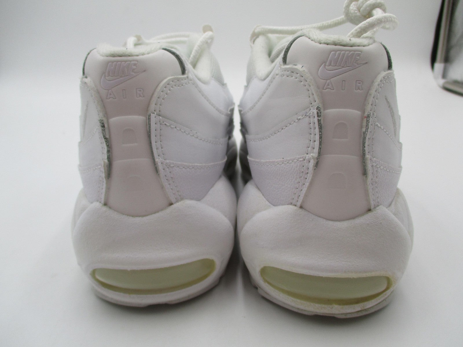 Nike Air Max 95 Shoes Youth Size 6.5Y Triple White Leather Sneakers CJ3906-10010