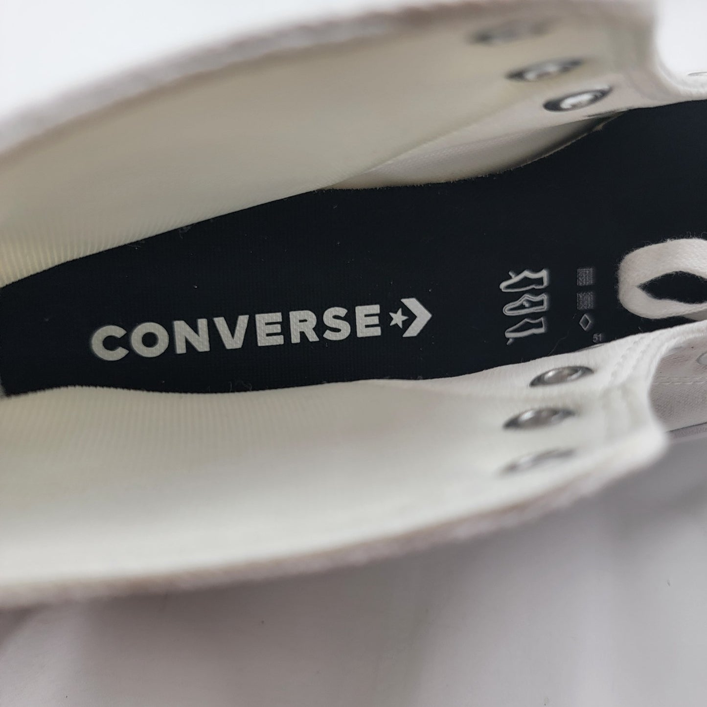 Converse CTAS Lugged Hi Women’s 9.5 White Platform Chunky Sole Sneakers w/ Box5