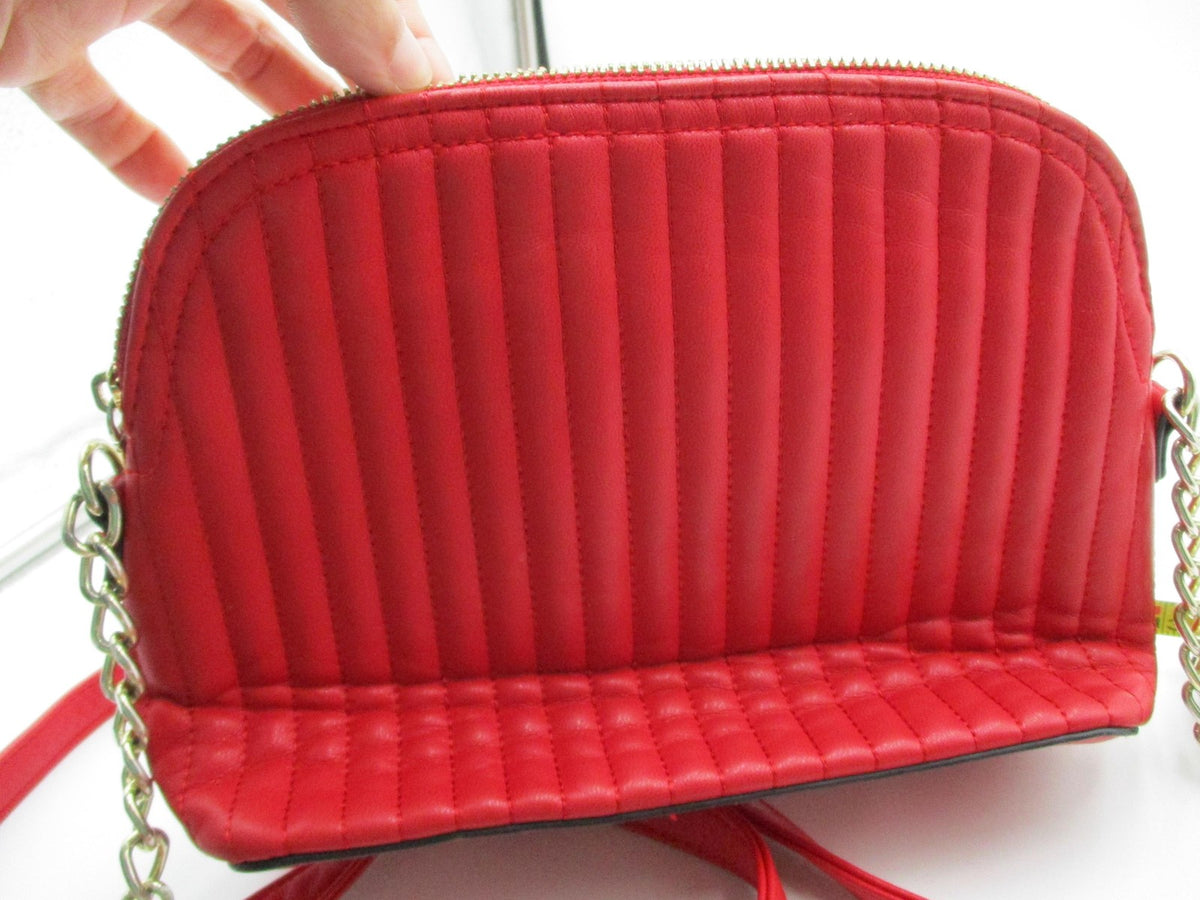 Steve Madden Crossbody Bag Womens Small Red Quilted Faux Leather Gold SM Logo2