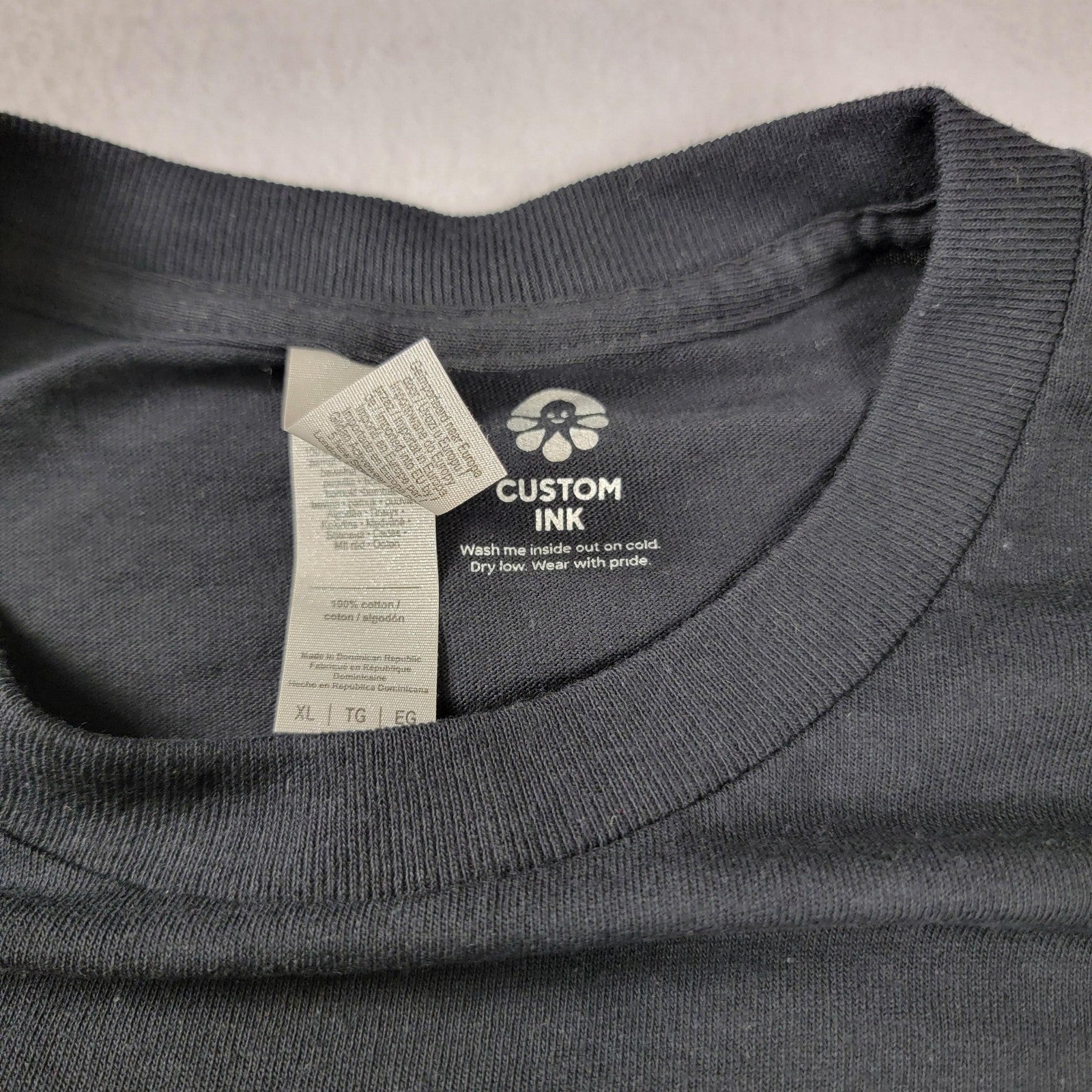 Lot 2 Graphic Shirts Women's XL Black Fashion Nova Los Angeles & Speedway