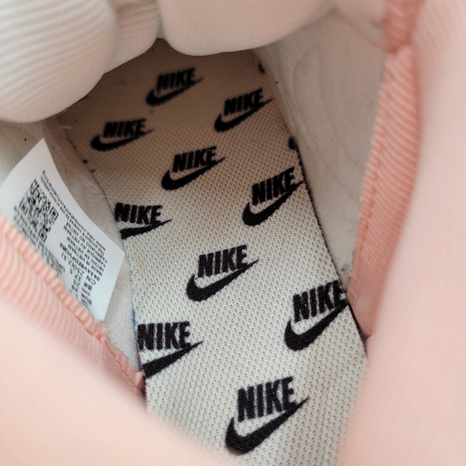 Wmns Dunk High 1985 'Arctic Orange' | Size 8 DV1143800