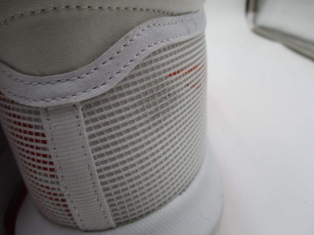 Nike LeBron Shoes Mens Size 11.5 White Pink Mid Top Basketball FB2239-1048
