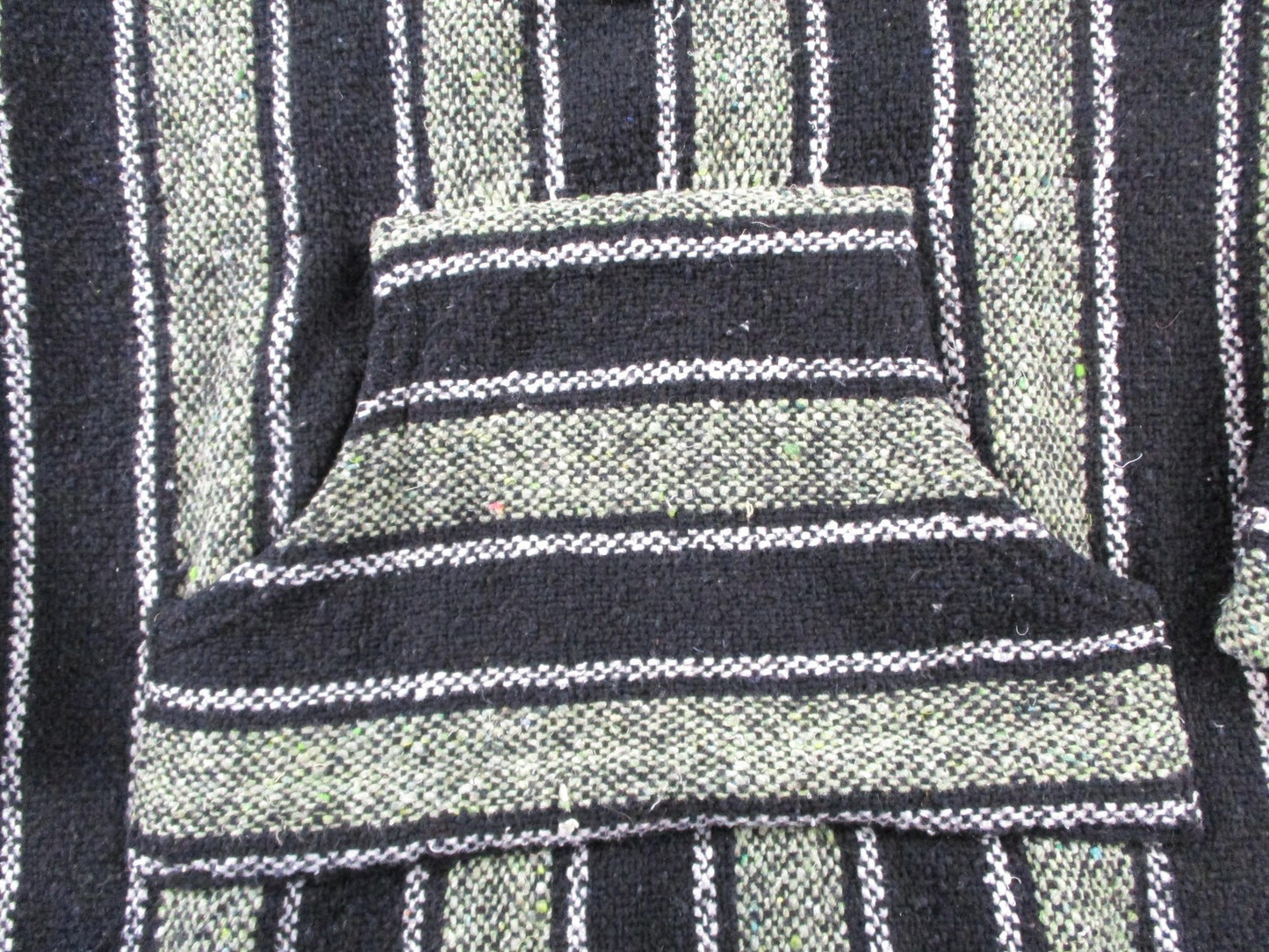 Sunspecs Hoodie Mens Medium Green Black Striped Pullover Knit Baja Pocket3
