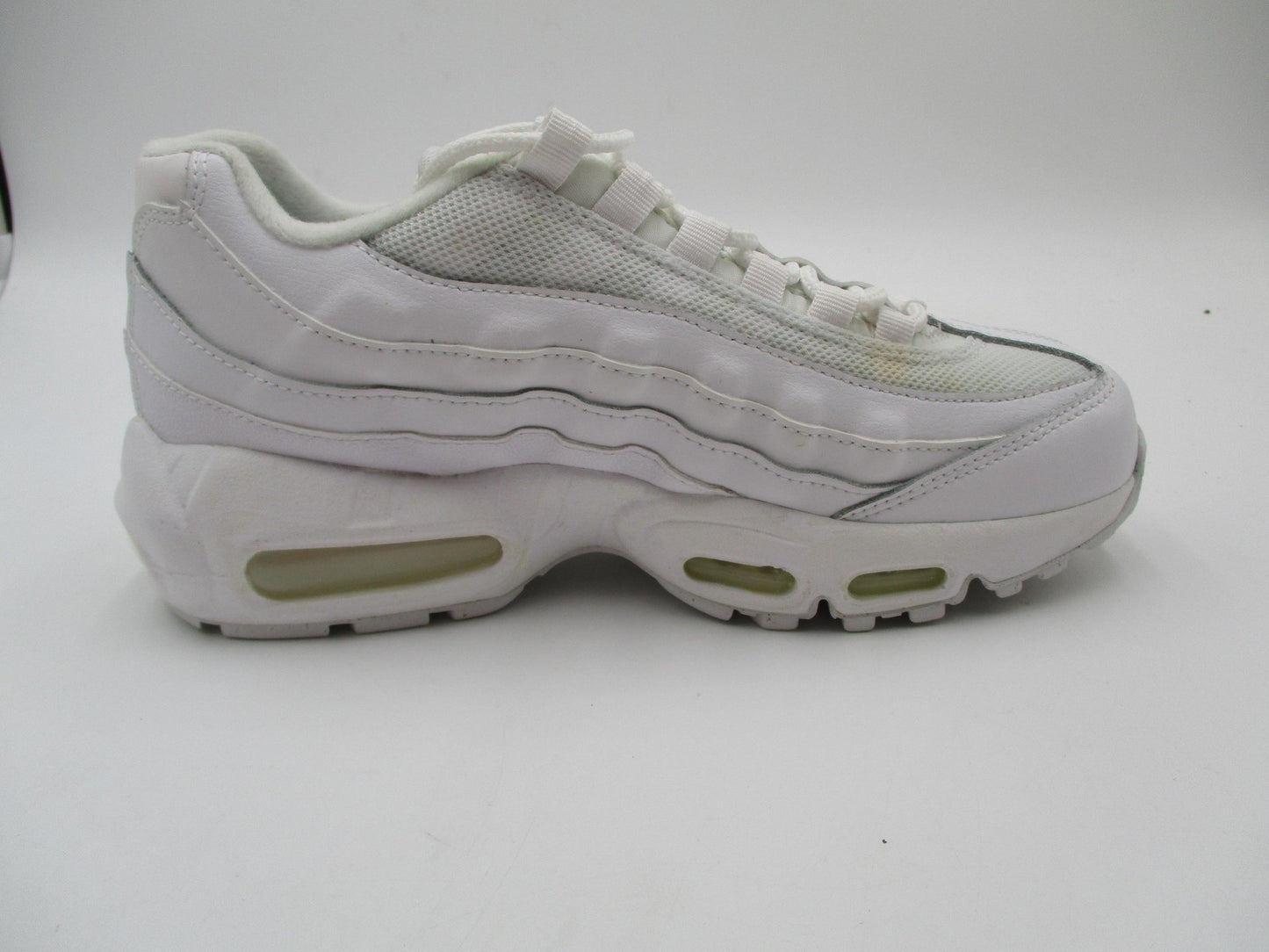 Nike Air Max 95 Shoes Youth Size 6.5Y Triple White Leather Sneakers CJ3906-1008