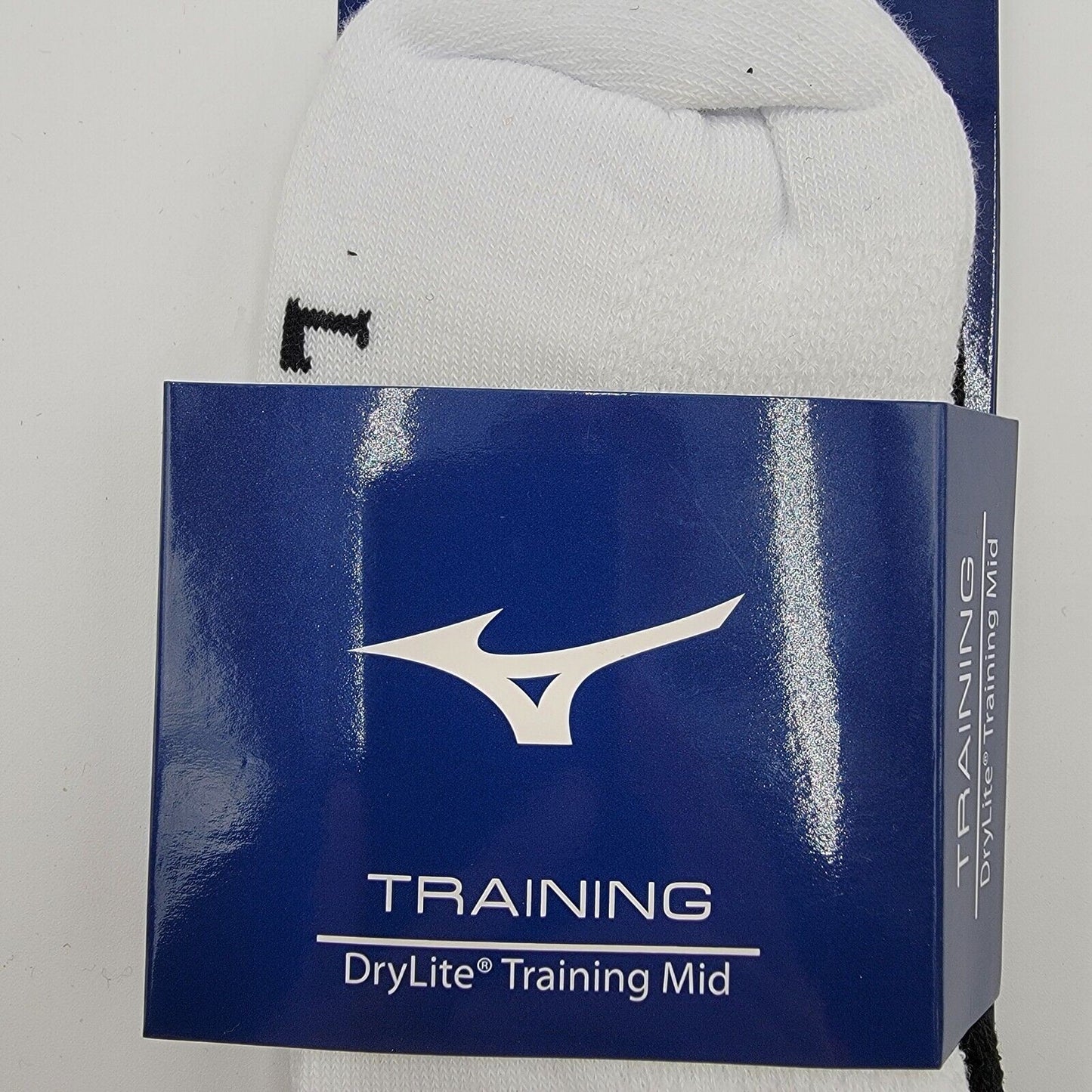 Mizuno Training DryLite Training Mid Socks 3 Pack (2White/1 Black) Size Adult L1